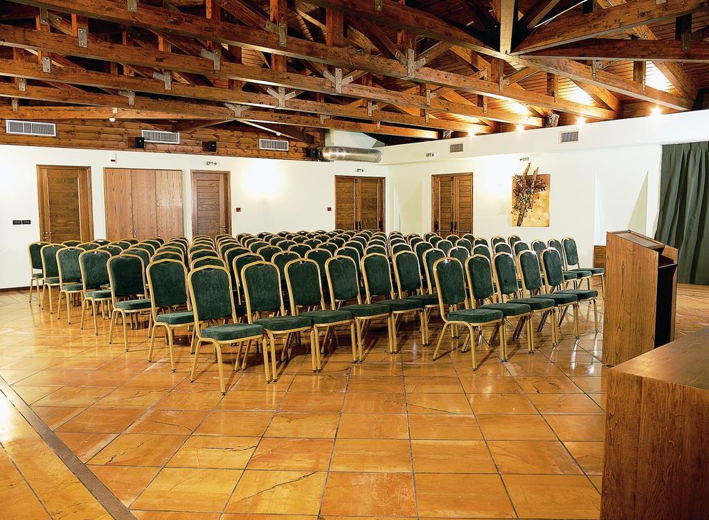 Avaris Hotel Karpenísion Zewnętrze zdjęcie