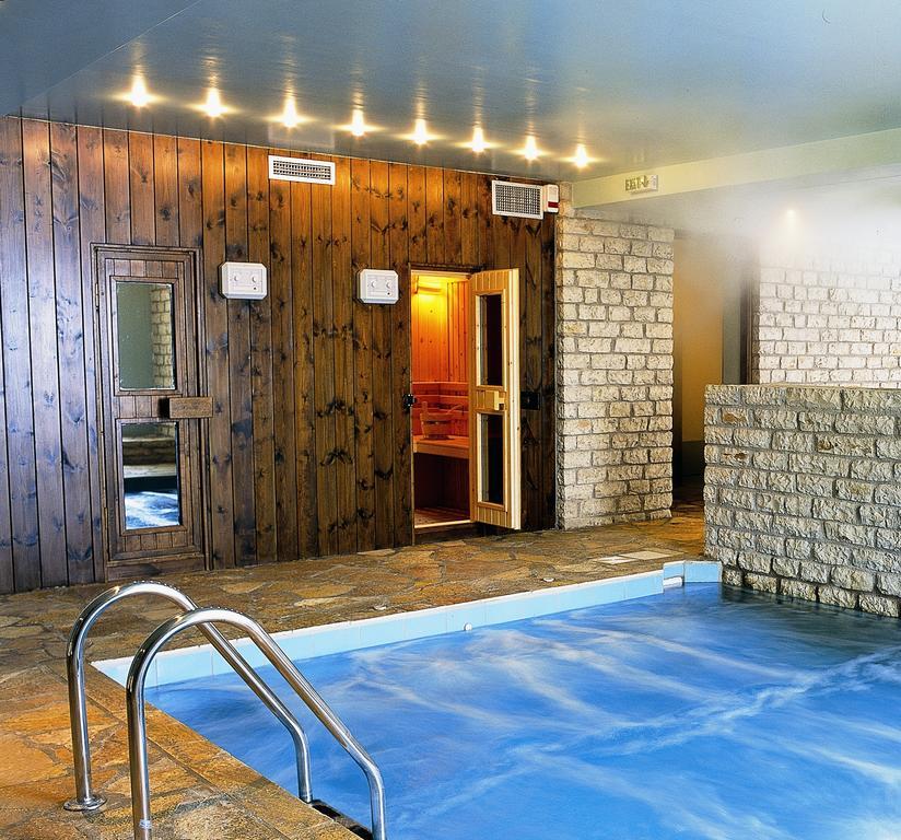 Avaris Hotel Karpenísion Zewnętrze zdjęcie