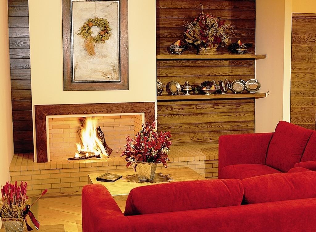 Avaris Hotel Karpenísion Zewnętrze zdjęcie